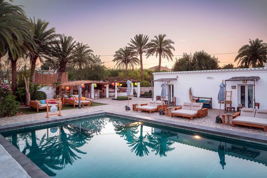Ibizazen Hotell Santa Eularia des Riu Exteriör bild