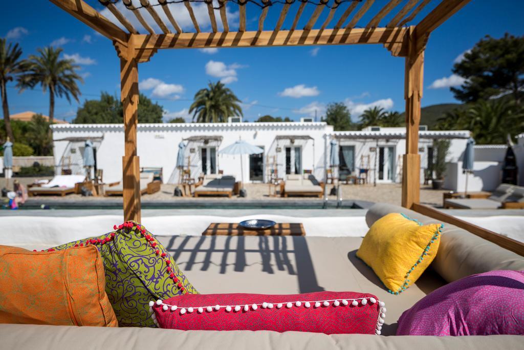 Ibizazen Hotell Santa Eularia des Riu Exteriör bild