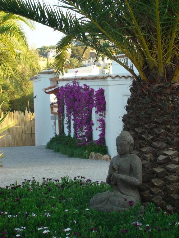 Ibizazen Hotell Santa Eularia des Riu Exteriör bild