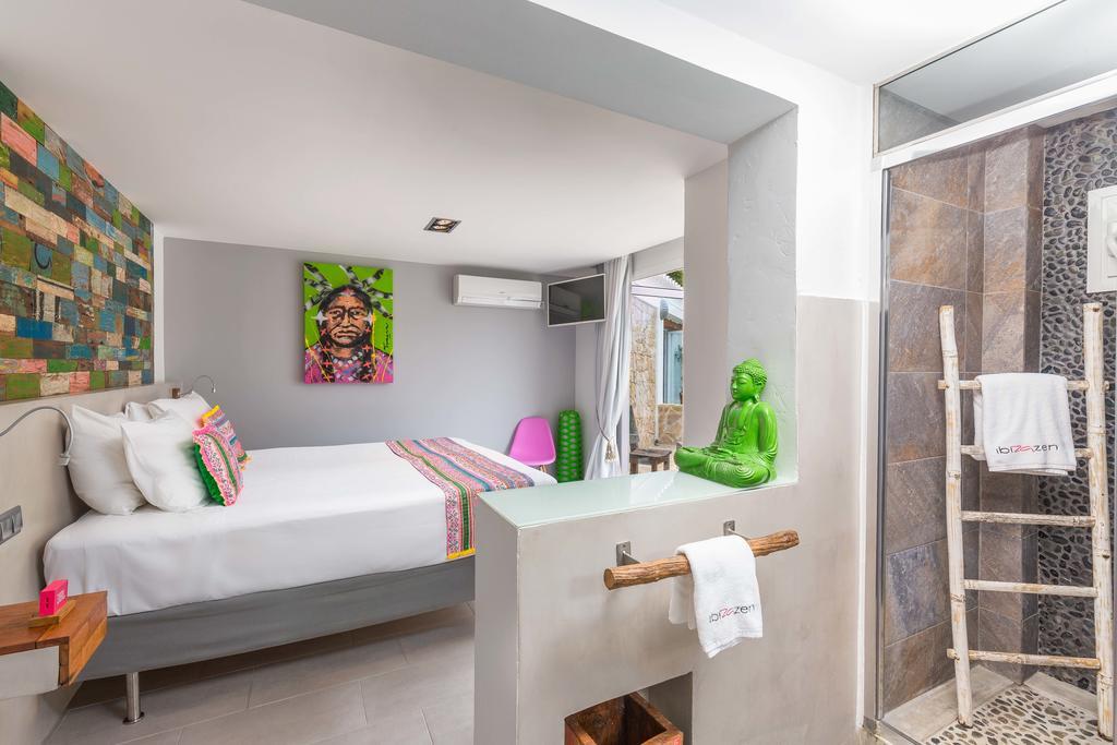 Ibizazen Hotell Santa Eularia des Riu Exteriör bild