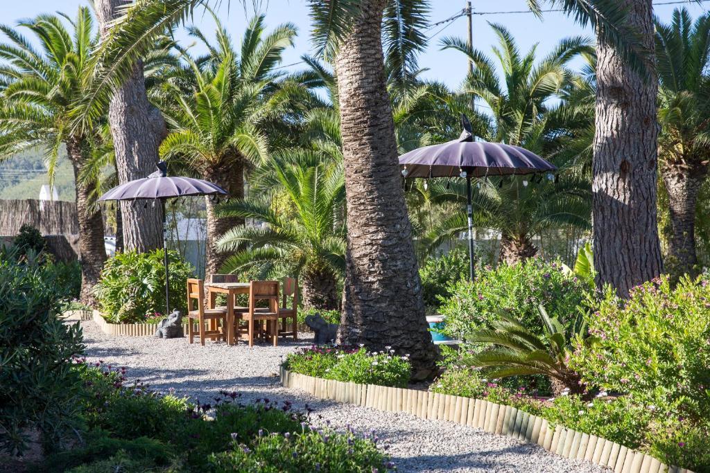 Ibizazen Hotell Santa Eularia des Riu Exteriör bild